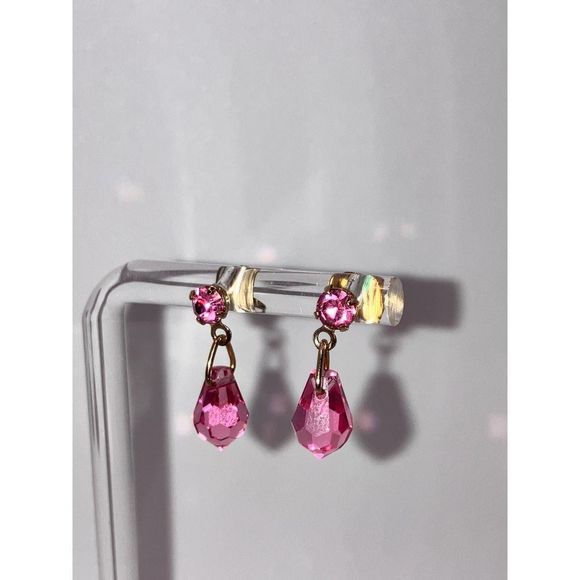Rose Pink Crystal Teardrop Bezel Stud Earrings! - Picture 2 of 8